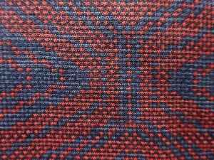 アンティーク　変わり菱模様織り出し本場泥大島紬着物(5マルキ)